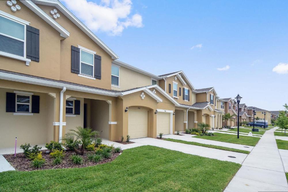 Family Friendly Four Bedrooms 5145